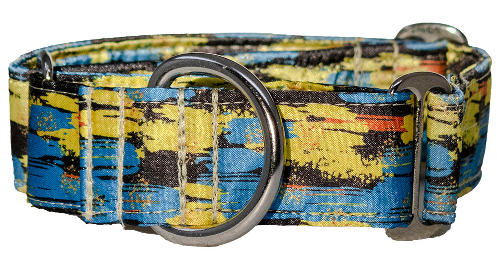 Bold Brush Strokes Satin Martingale Collar